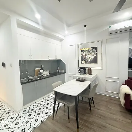Victory Homestay Times City